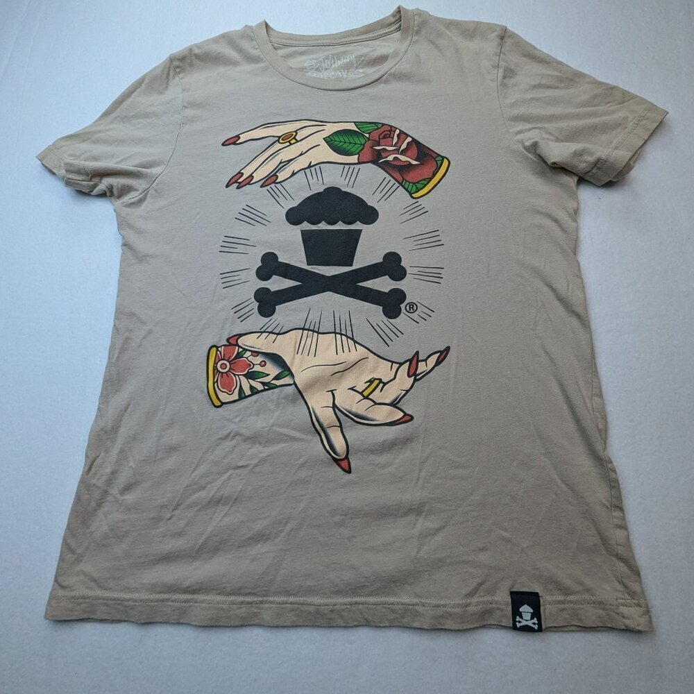 Rare Johnny Cupcakes" Radiating Tatto Hands" Graphic T-shirt Size L